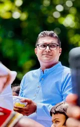 Yasarath Kamalsiri portrait