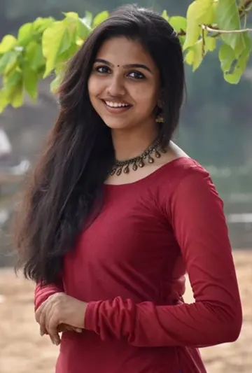 Mamitha Baiju portrait