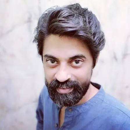 Dr. Senesh Dissanaike Bandara portrait