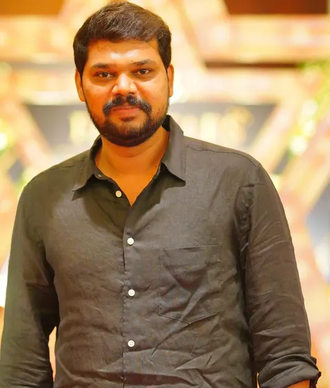 Vivek Prasanna portrait