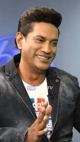 Roshan Pilapitiya portrait