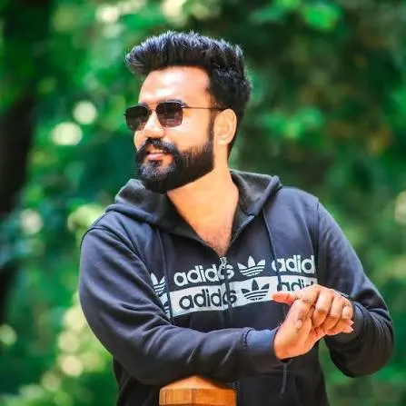 Nuwan Jayasooriya portrait